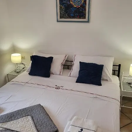 Aja - Kuca Sa Vrtom Apartment *