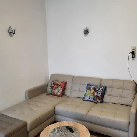 Apartment Aja - Kuca Sa Vrtom